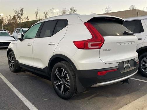 2023 Volvo XC40 B5 Core