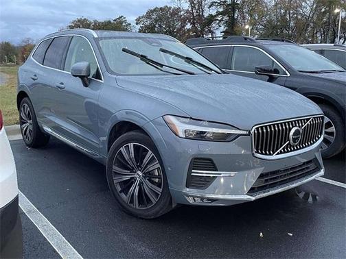 2023 Volvo XC60 B5 Plus Bright Theme