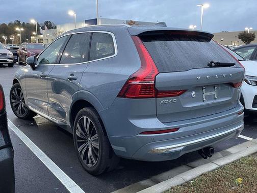 2023 Volvo XC60 B5 Plus Bright Theme