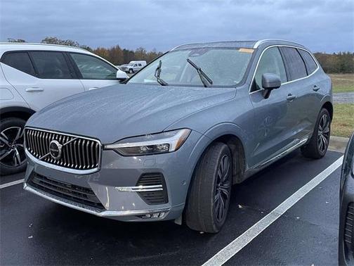 2023 Volvo XC60 B5 Plus Bright Theme