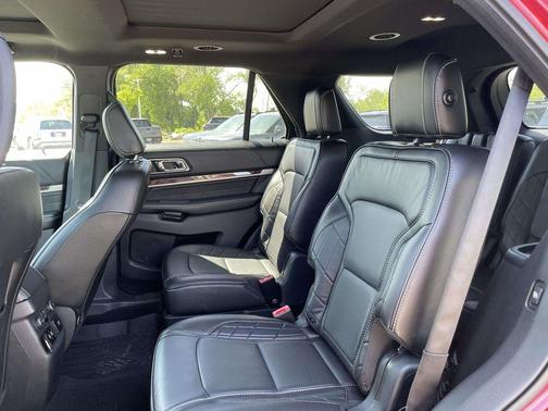 Ruby Red Metallic Tinted Clearcoat 2018 Ford Explorer Platinum