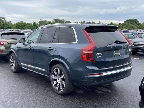 Denim Blue Metallic 2023 Volvo XC90 Recharge Plug-In Hybrid T8 Plus Bright Theme 7-Seater