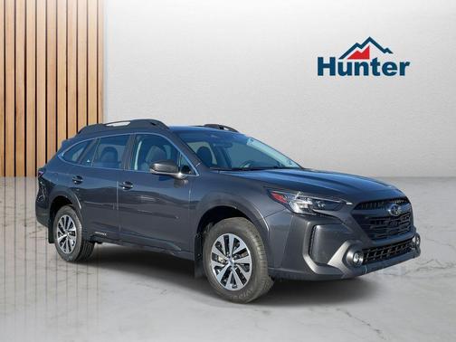 2025 Subaru Outback Base