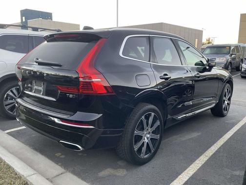 2021 Volvo XC60 T5 Inscription
