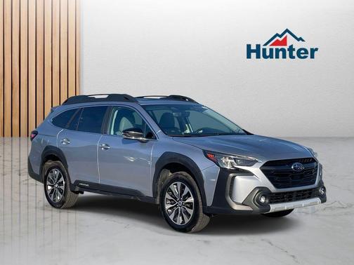 Ice Silver Metallic 2024 Subaru Outback Limited