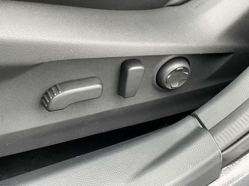 2025 Subaru Outback Limited XT