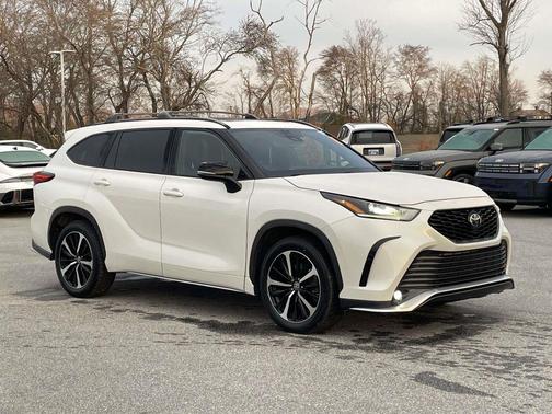 2021 Toyota Highlander XSE