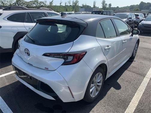 2023 Toyota Corolla Hatchback SE
