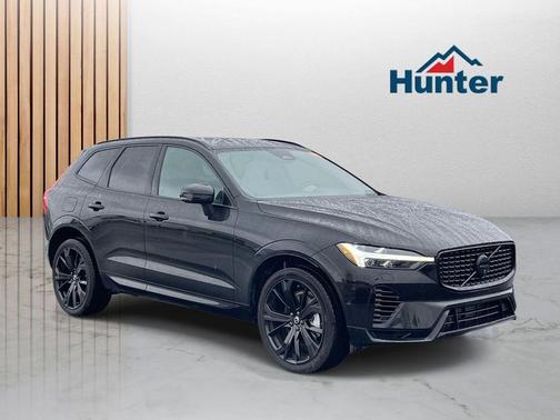 2024 Volvo XC60 Recharge Plug-In Hybrid T8 Ultimate Black Edition