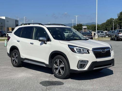 Crystal White Pearl 2019 Subaru Forester Touring
