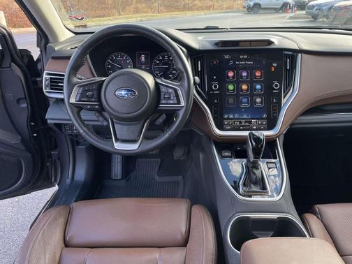 2022 Subaru Outback Touring XT