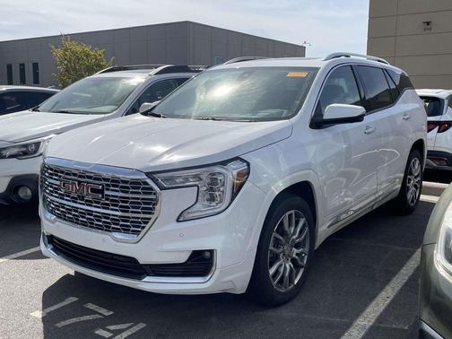 2023 GMC Terrain Denali