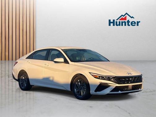 2025 Hyundai ELANTRA HEV Blue