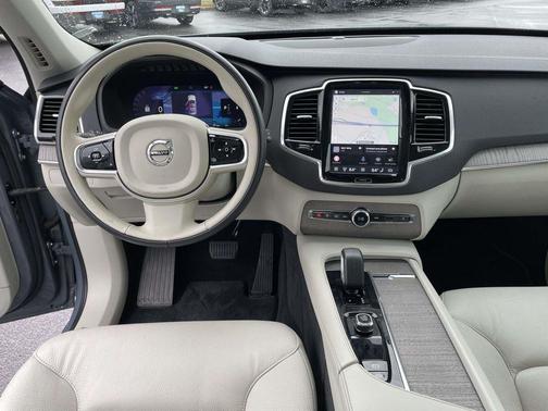 Thunder Gray Metallic 2023 Volvo XC90 B6 Plus 7-Seater