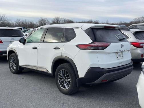 2022 Nissan Rogue S