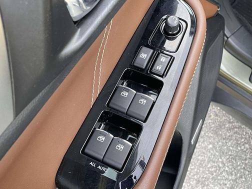 2018 Subaru Outback 2.5i Touring