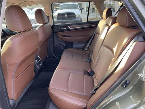 2018 Subaru Outback 2.5i Touring