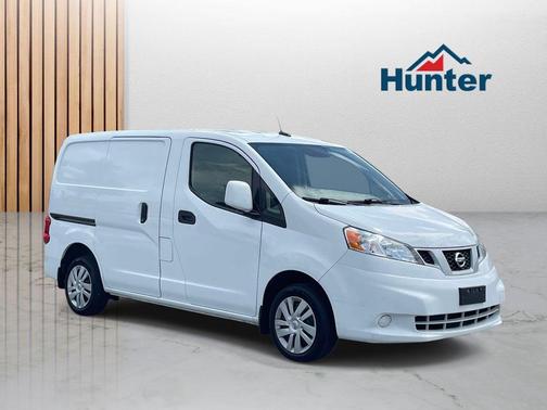 Cloud White 2021 Nissan NV200 SV