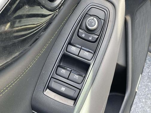 Autumn Green Metallic 2025 Subaru Outback Onyx Edition