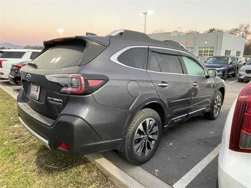2023 Subaru Outback Touring XT