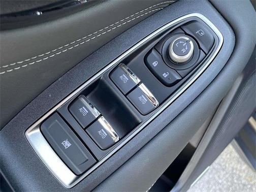 2025 Subaru Outback Touring