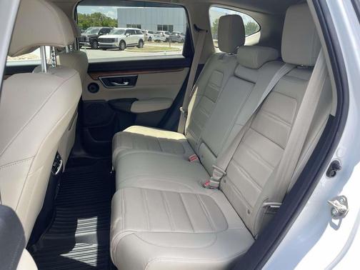 Platinum White Pearl 2020 Honda CR-V Touring