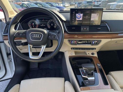 2021 Audi Q5 40 Premium Plus