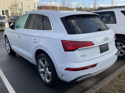 2021 Audi Q5 40 Premium Plus