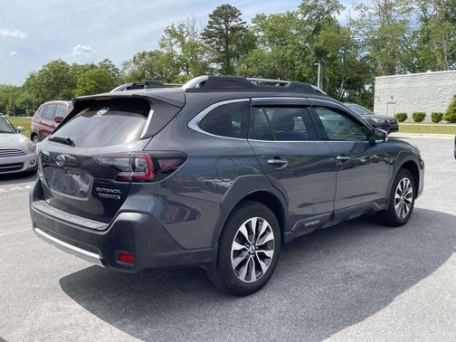 Magnetite Gray Metallic 2024 Subaru Outback Touring XT