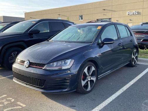 Night Blue Metallic 2016 Volkswagen Golf GTI 2.0T SE 4-Door