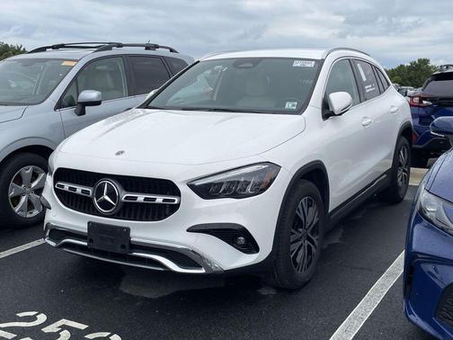 Polar White 2025 Mercedes-Benz GLA 250 Base 4MATIC