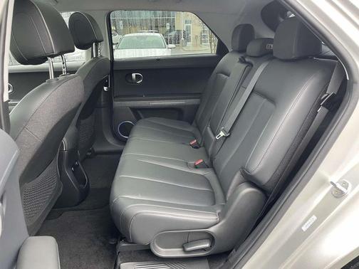 2023 Hyundai IONIQ 5 Limited