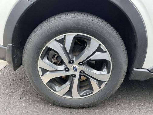 2022 Subaru Outback Touring
