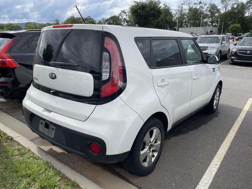 Clear White 2019 Kia Soul Base