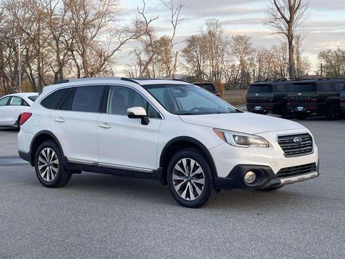 2017 Subaru Outback 2.5i Touring