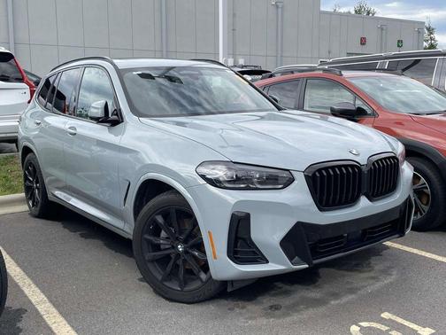 Gray Metallic 2024 BMW X3 xDrive30i