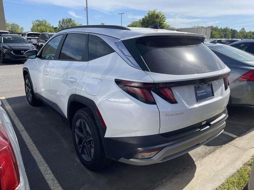 Serenity White Pearl 2026 Hyundai TUCSON SEL