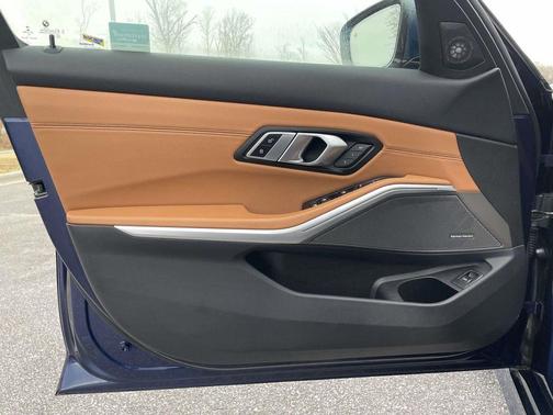 2020 BMW 330 i xDrive