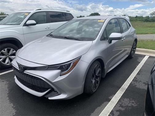 2020 Toyota Corolla Hatchback XSE