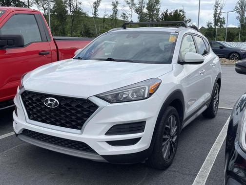 Winter White 2021 Hyundai TUCSON SEL
