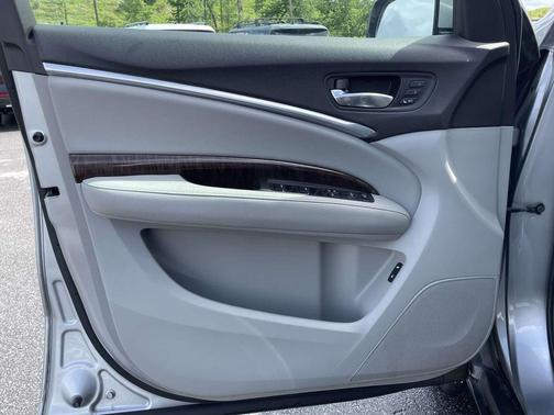 Lunar Silver Metallic 2018 Acura MDX 3.5L