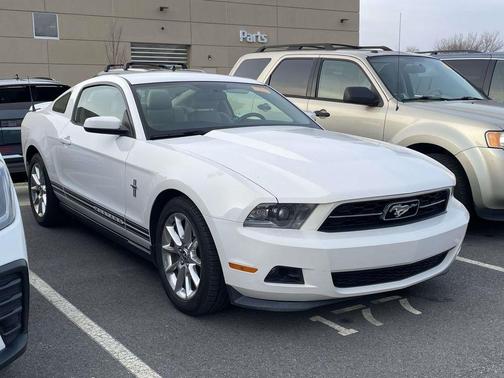 2011 Ford Mustang V6 Premium