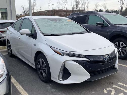 2018 Toyota Prius Prime Plus