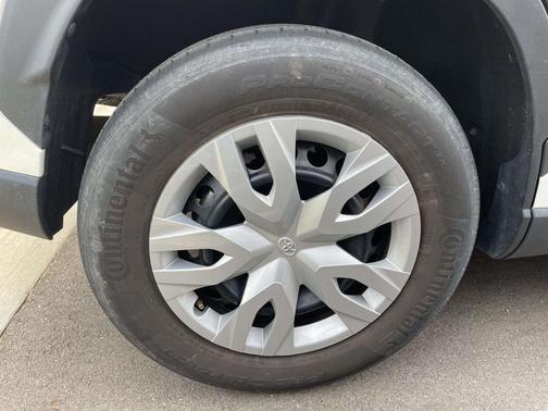 Wind Chill Pearl 2022 Toyota Corolla Cross L