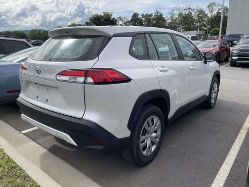 Wind Chill Pearl 2022 Toyota Corolla Cross L