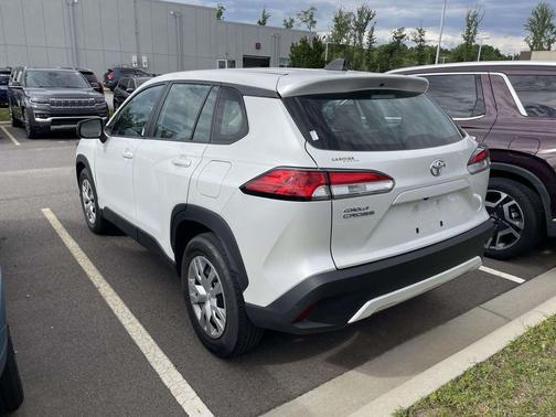 Wind Chill Pearl 2022 Toyota Corolla Cross L