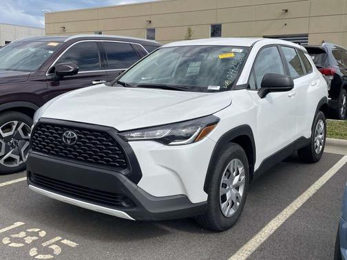 Wind Chill Pearl 2022 Toyota Corolla Cross L