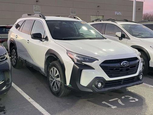 2023 Subaru Outback Premium