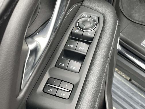 Onyx Black 2021 GMC Yukon Denali