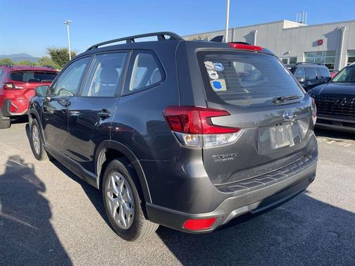 Magnetite Gray Metallic 2023 Subaru Forester